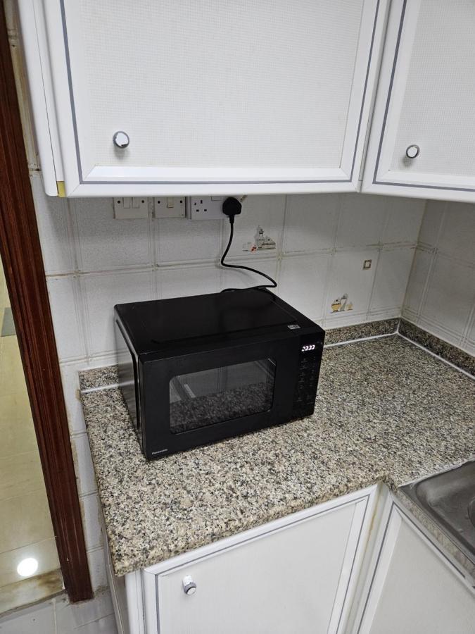 Oasis Hostel Abu Dhabi Eksteriør bilde